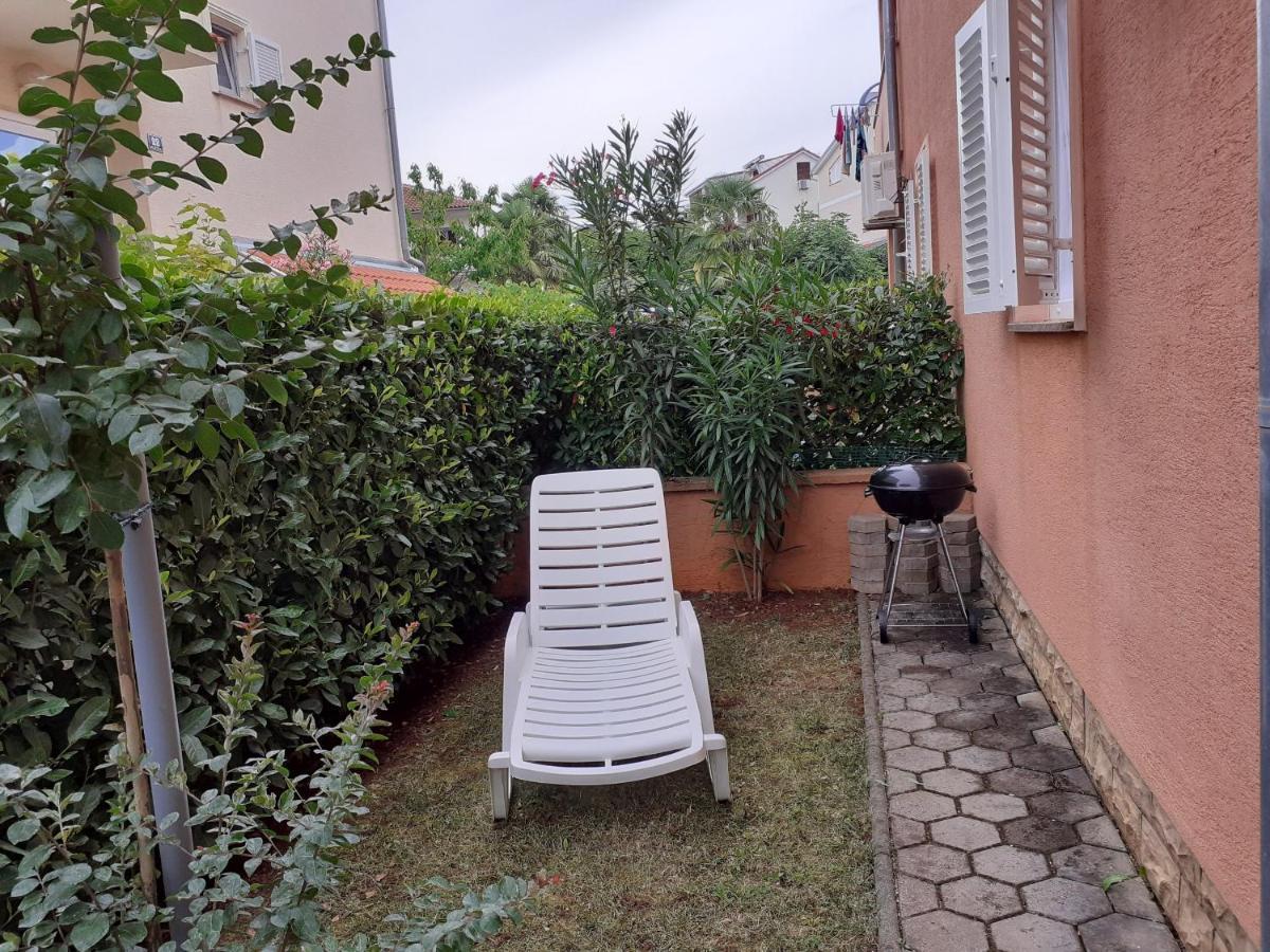 Apartment Conty On The Ground Floor Malinska Bagian luar foto