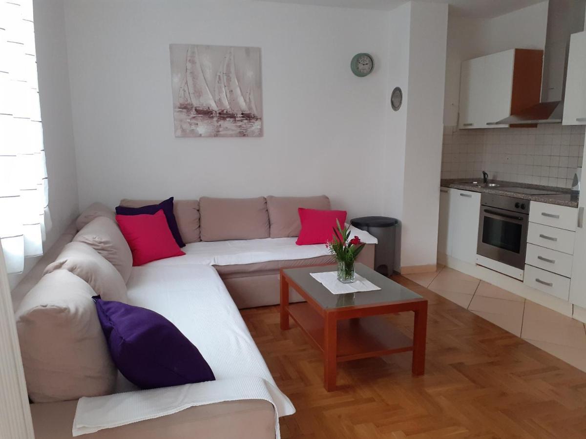 Apartment Conty On The Ground Floor Malinska Bagian luar foto